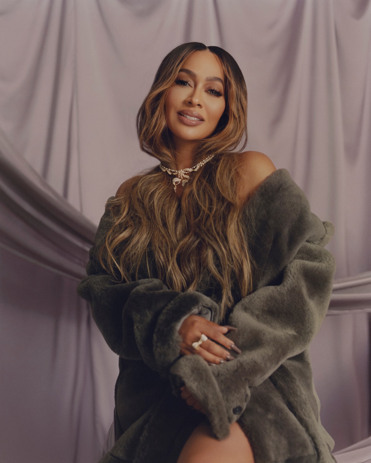 Ooh La La: La La Anthony in the Holiday Season’s Best Natural Diamond Bows