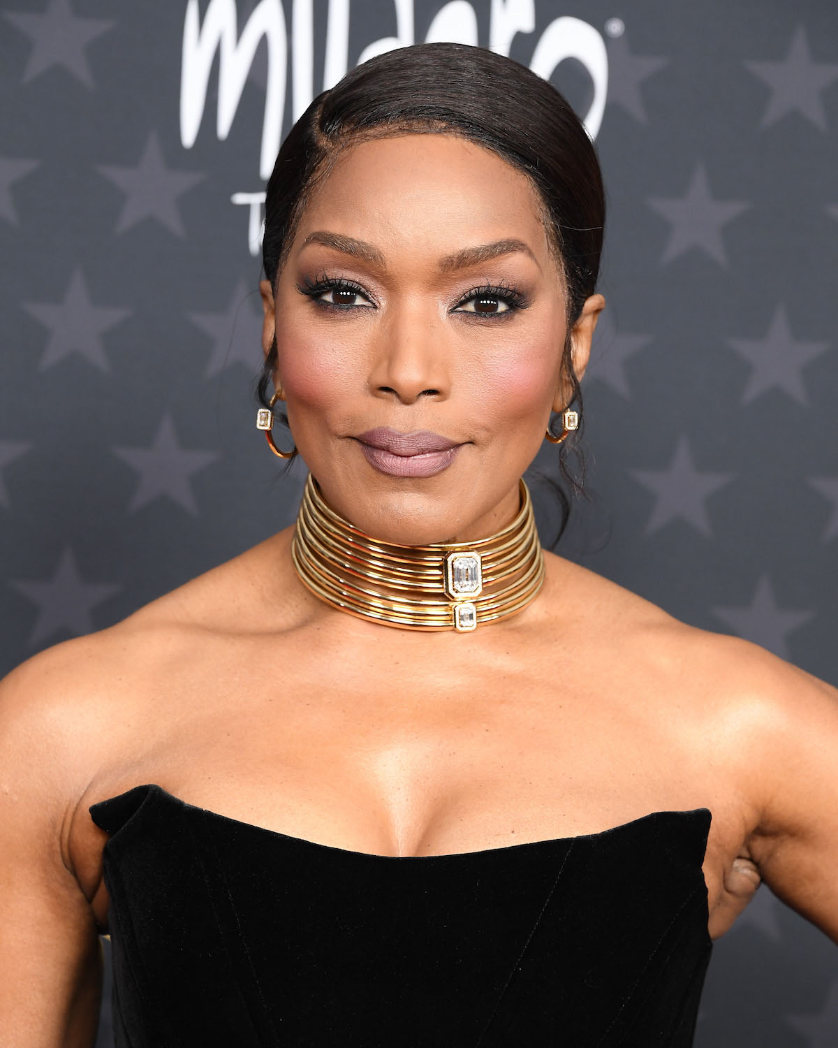 The Best Natural Diamond Jewelry Looks From The 2023 Critics Choice Awards Only Natural Diamonds