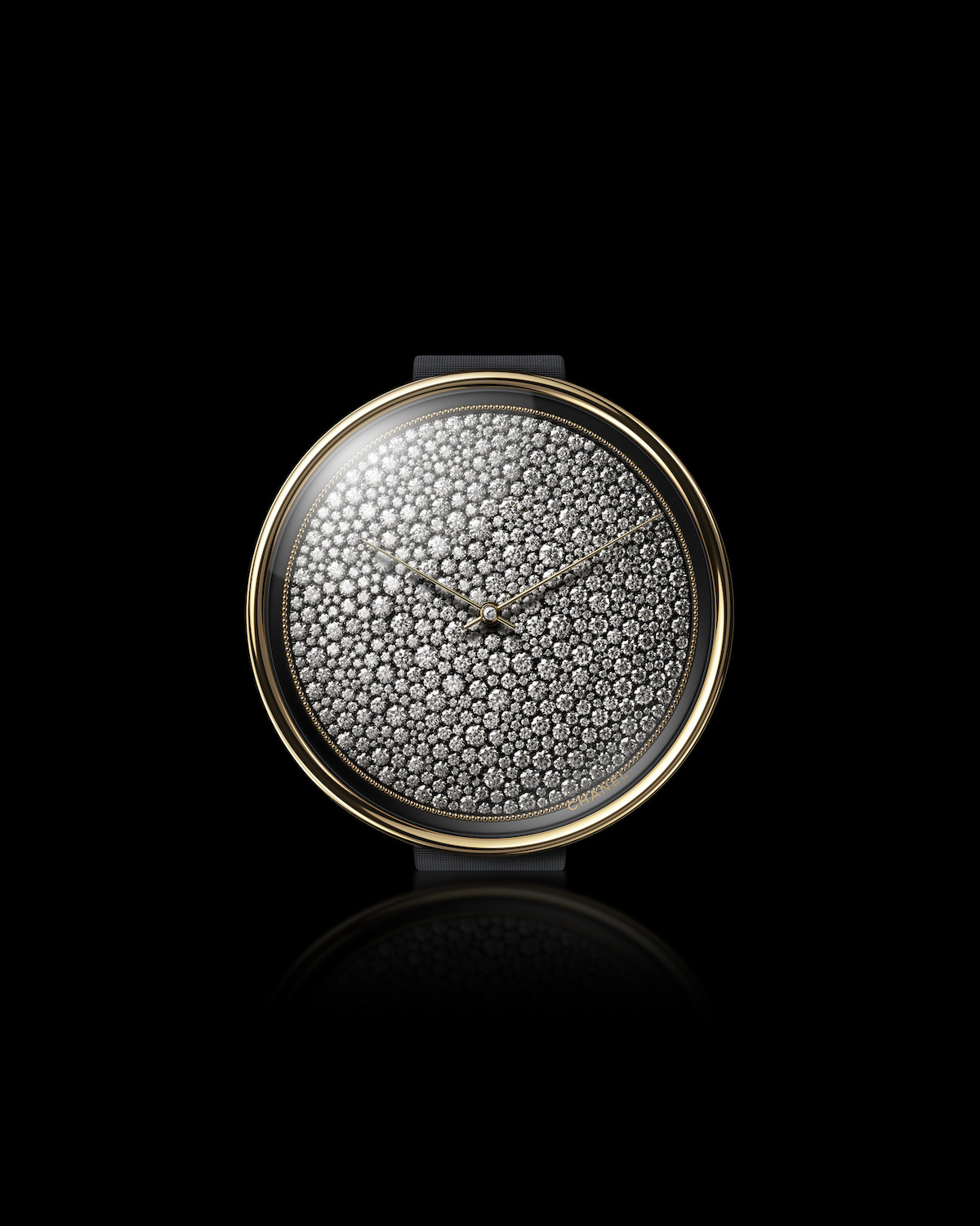 The Best Diamond Jewelry From Paris Couture Week 2023 11 The Best Diamond Jewelry From Paris Couture Week 2023