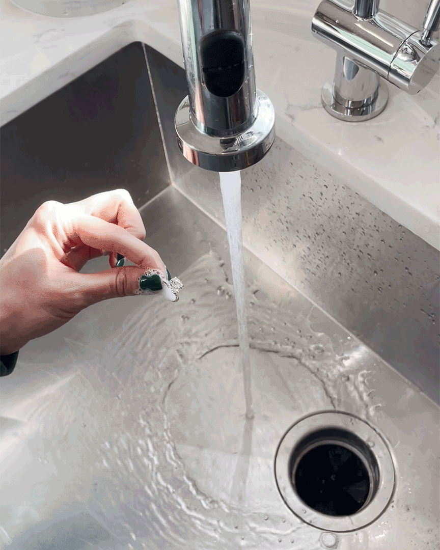 How to Clean Your Natural Diamond Jewelry 5 how to clean diamond jewelry