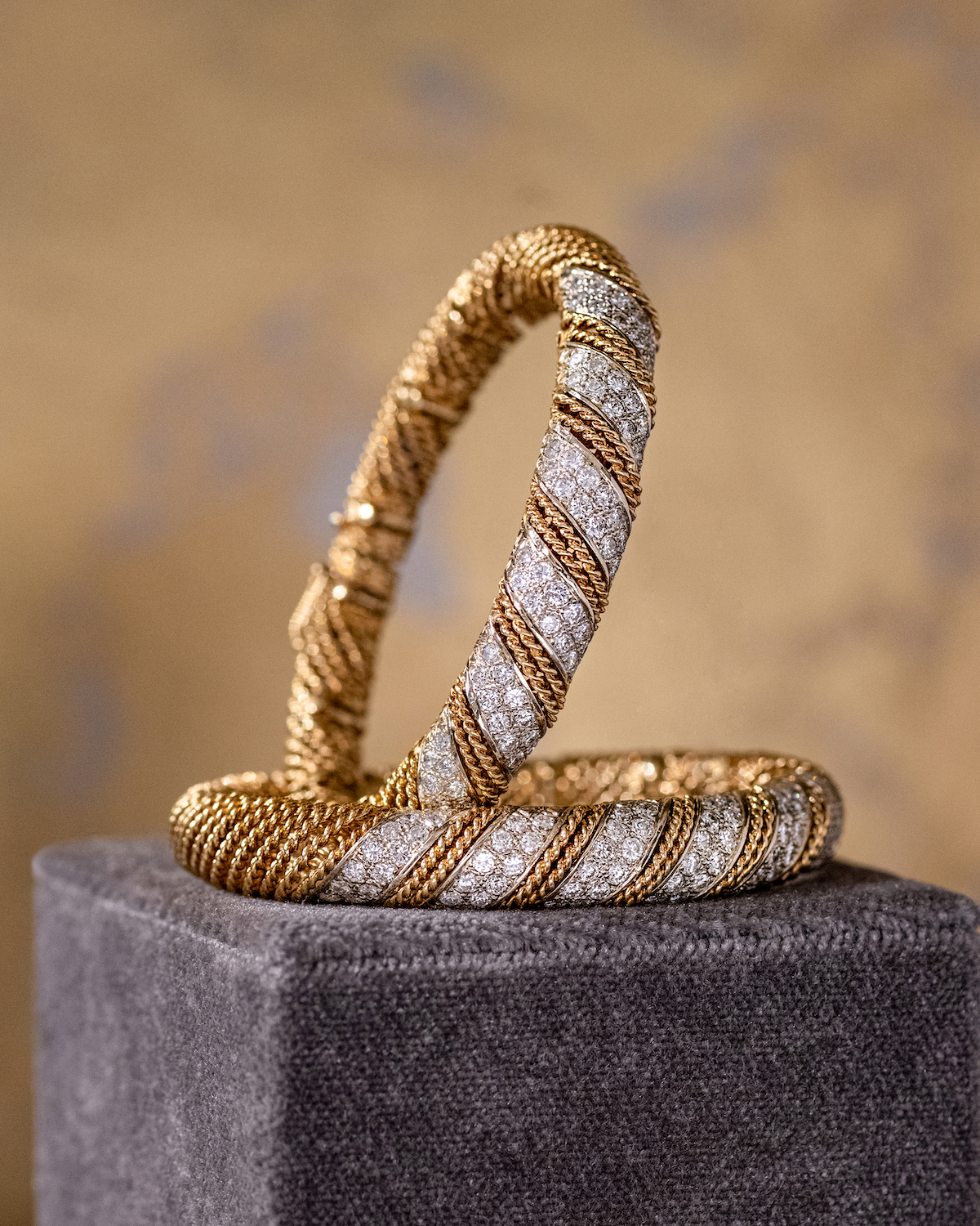 How CEO Greg Kwiat Honors Natural Diamond Jewelry from the Past and Present 7 Greg Kwiat Fred Leighton natural diamond jewelry
