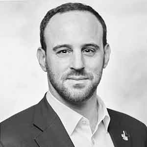 David Prager Executive VP & Chief Brand Officer<br />
De Beers