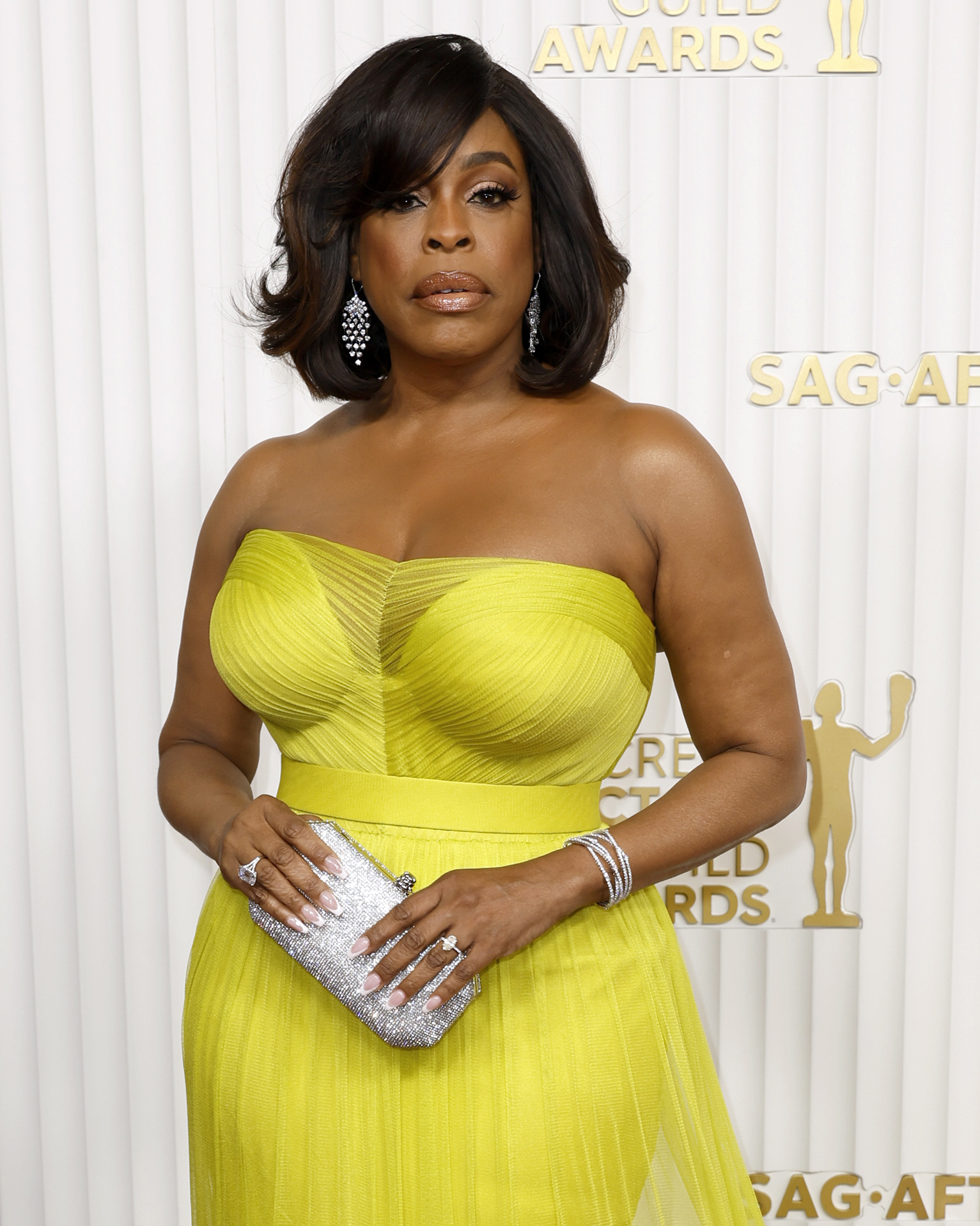 The Best Natural Diamond Moments From the 2023 SAG Awards 12 The Best Natural Diamond Moments From the 2023 SAG Awards