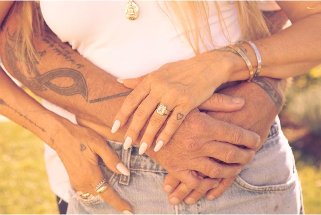 Every Major Celebrity Engagement In 2023 and Their Gorgeous Natural Diamond Rings 21 Every Major Celebrity Engagement In 2023 and Their Gorgeous Natural Diamond Rings