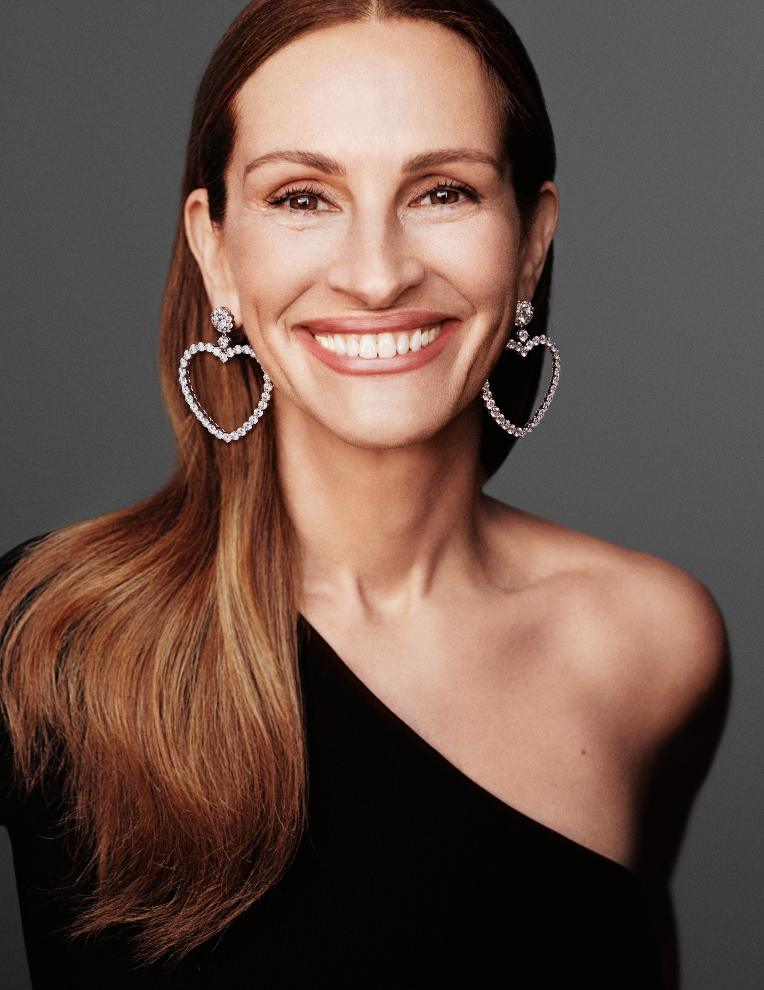 See Julia Roberts As You Never Have Before in 'Chopard Loves Cinema' - Only  Natural Diamonds