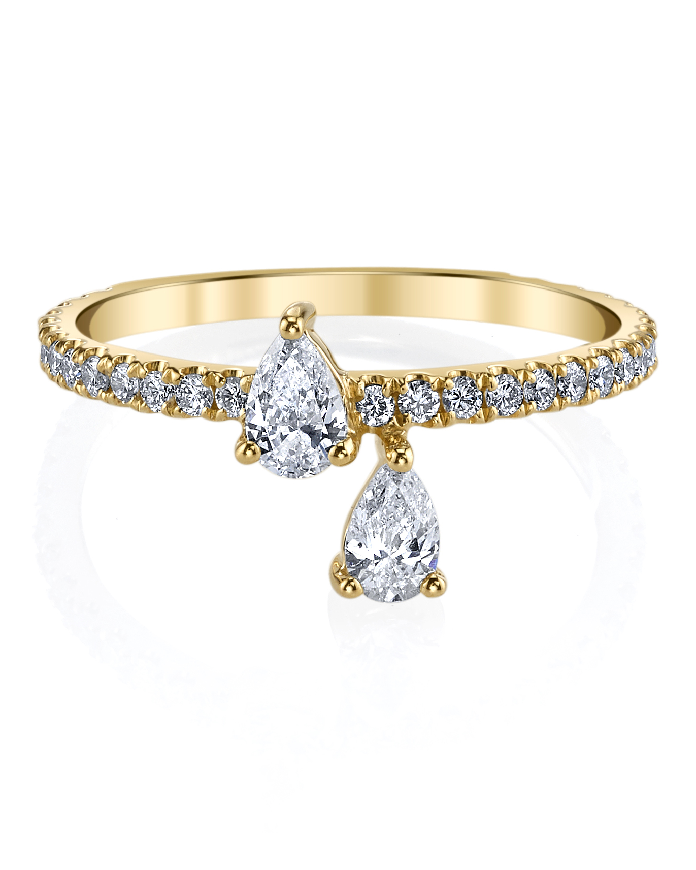 Jeweler Anita Ko on Awards Season, Getting a GEM Nomination, and Why Natural Diamonds are Her Go To 10 Jeweler Anita Ko on Awards Season, Getting a GEM Nomination, and Why Natural Diamonds are Her Go To