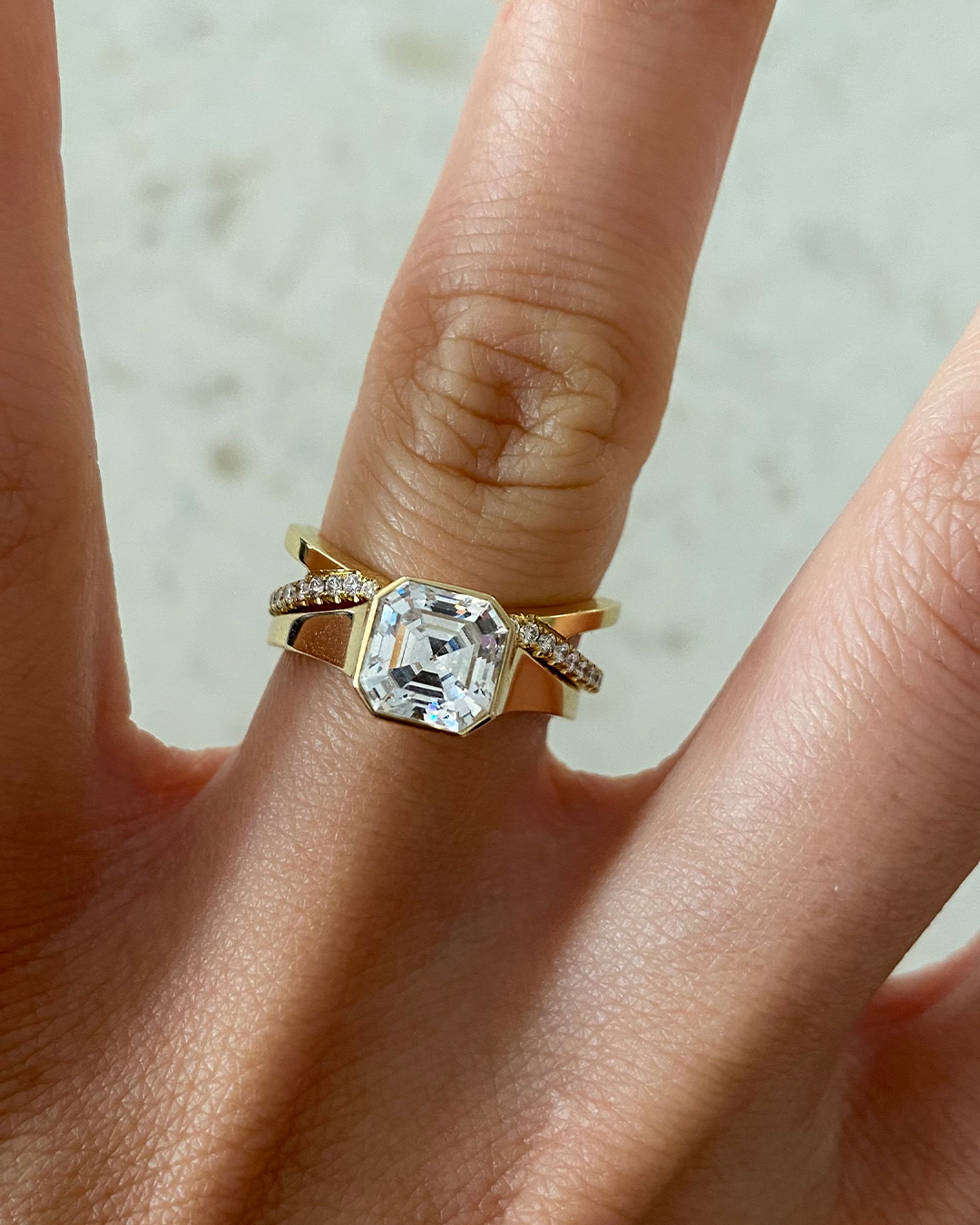 Asscher-Cut Diamond Engagement Rings To Make You Swoon 4 Asscher-Cut Diamond Engagement Rings To Make You Swoon