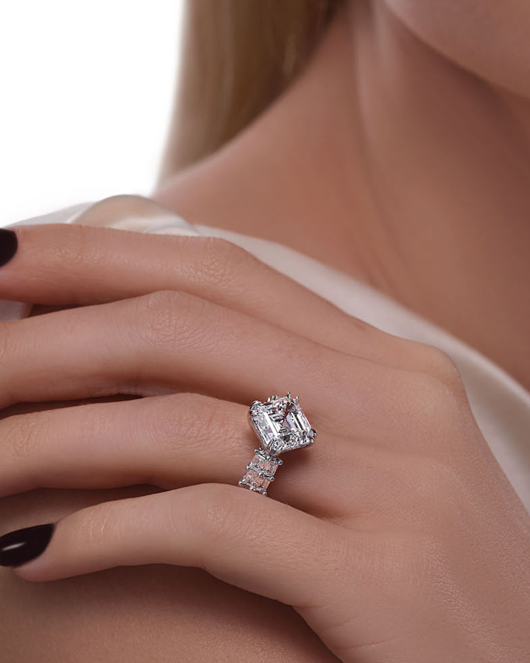 Asscher-Cut Diamond Engagement Rings To Make You Swoon