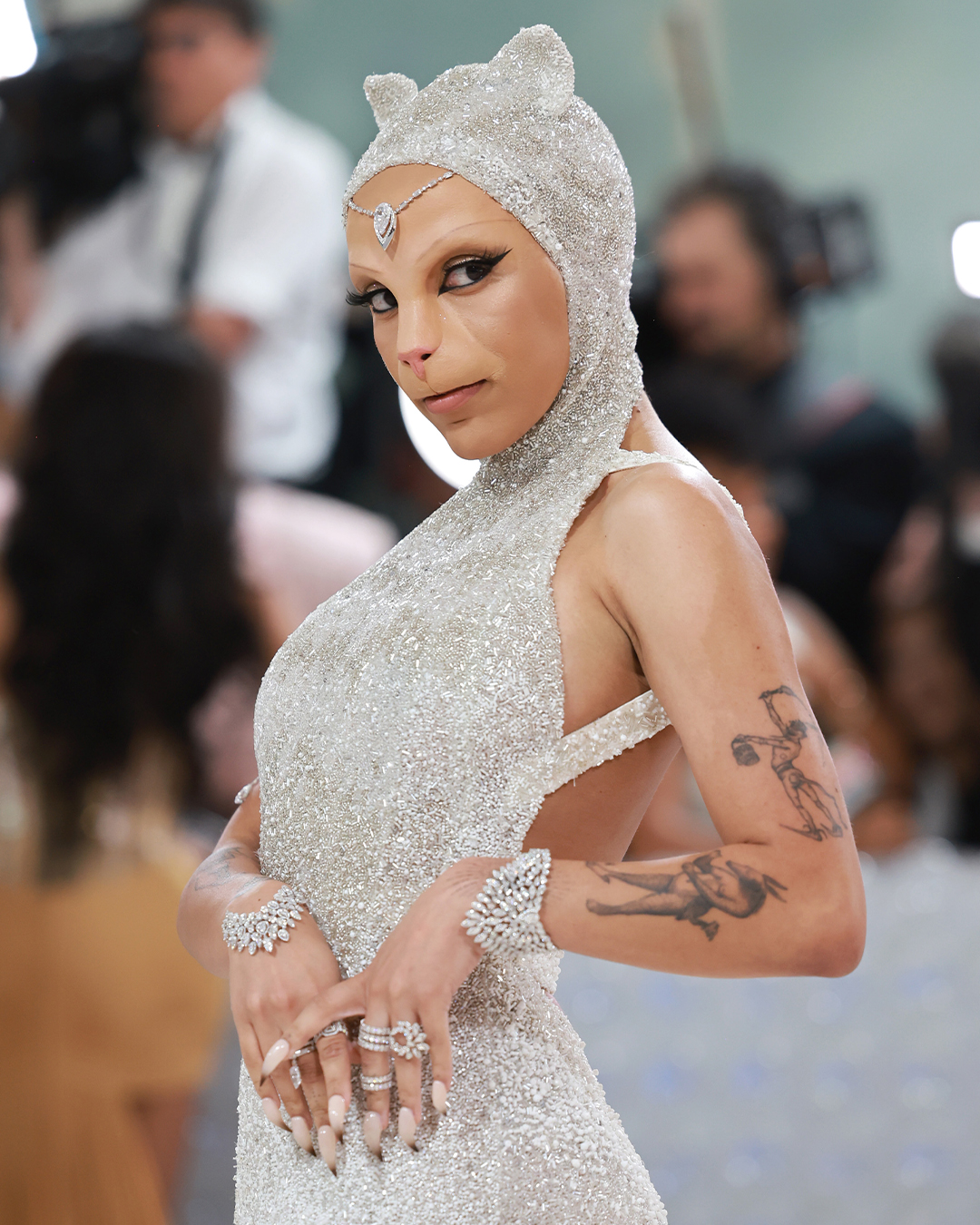 Emma Chamberlain, Cartier's Newest Ambassador, Drips in Diamonds on the Met  Gala Red Carpet