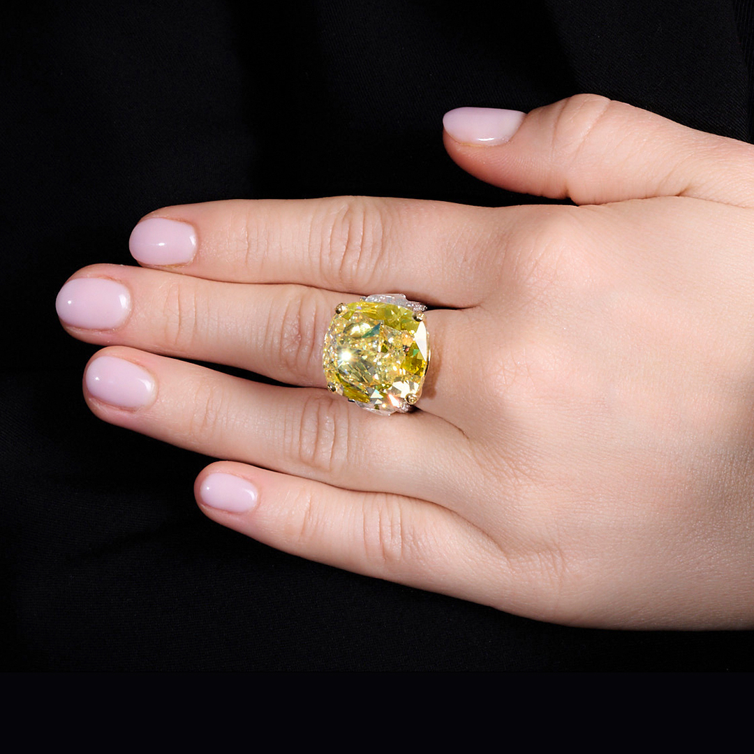La Dernière Vente aux enchères de Sotheby's a présenté des Diamants Rarissimes qui vous laisseront Sans Voix 8 La Dernière Vente aux enchères de Sotheby's a présenté des Diamants Rarissimes qui vous laisseront Sans Voix