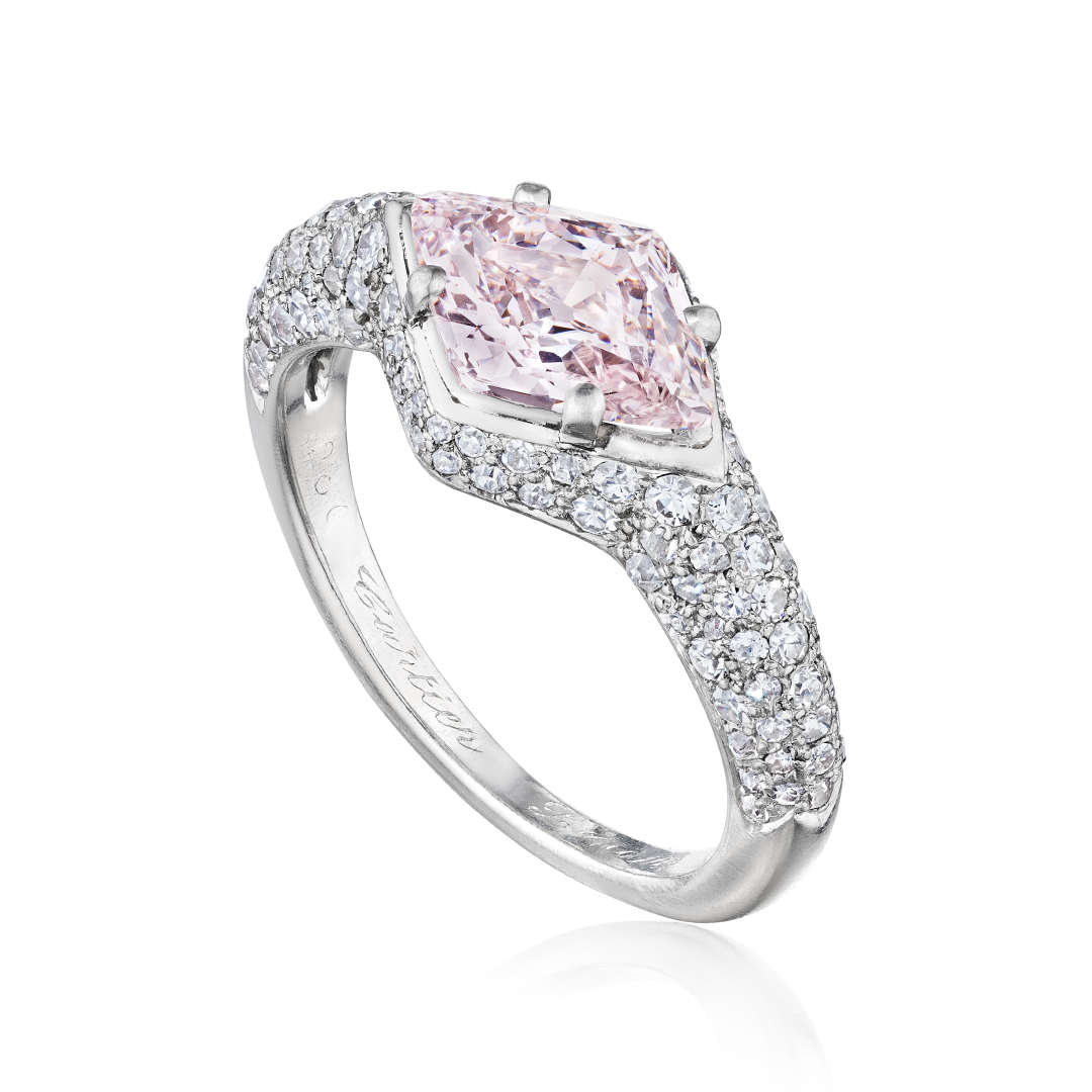 On the Hunt for Rare Vintage Jewelry and Natural Diamonds 2 On the Hunt for Rare Vintage Jewelry and Natural Diamonds