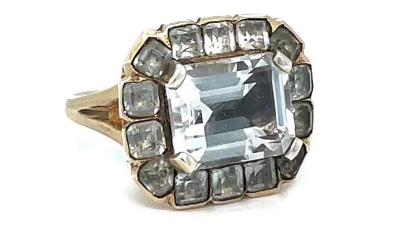 Découvrez les somptueux bijoux de “La Reine Charlotte : Un chapitre Bridgerton” 6 Découvrez les somptueux bijoux de “La Reine Charlotte : Un chapitre Bridgerton”