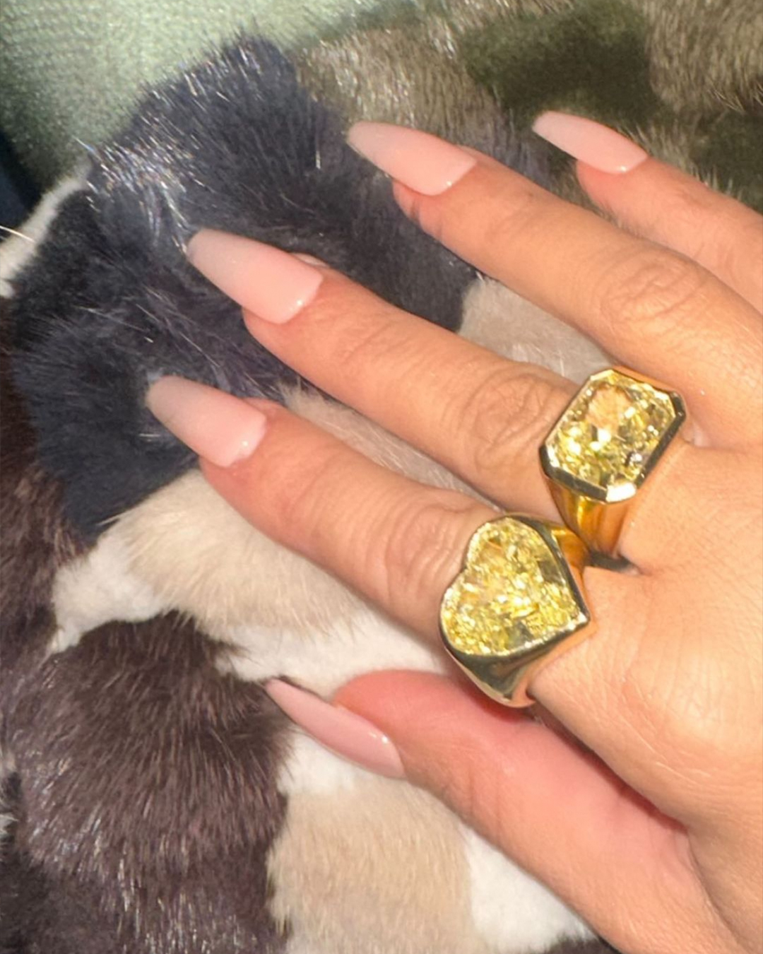 Stunning Natural Diamonds from the Front Row at Pharrell's Debut Louis Vuitton Show 5 Stunning Natural Diamonds from the Front Row at Pharrell's Debut Louis Vuitton Show