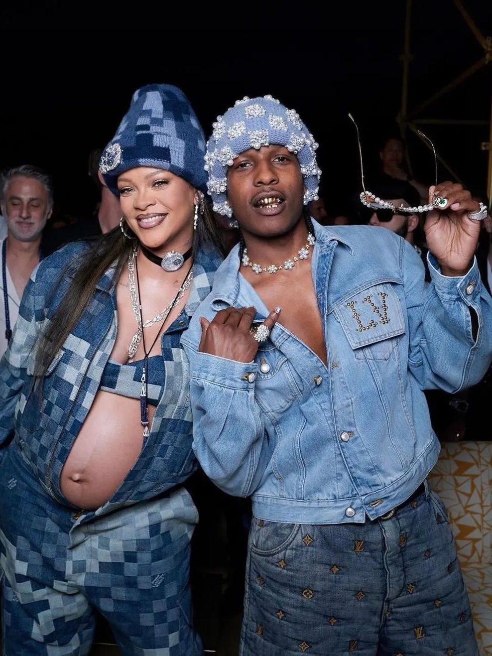 Stunning Natural Diamonds from the Front Row at Pharrell's Debut Louis Vuitton Show 6 Stunning Natural Diamonds from the Front Row at Pharrell's Debut Louis Vuitton Show