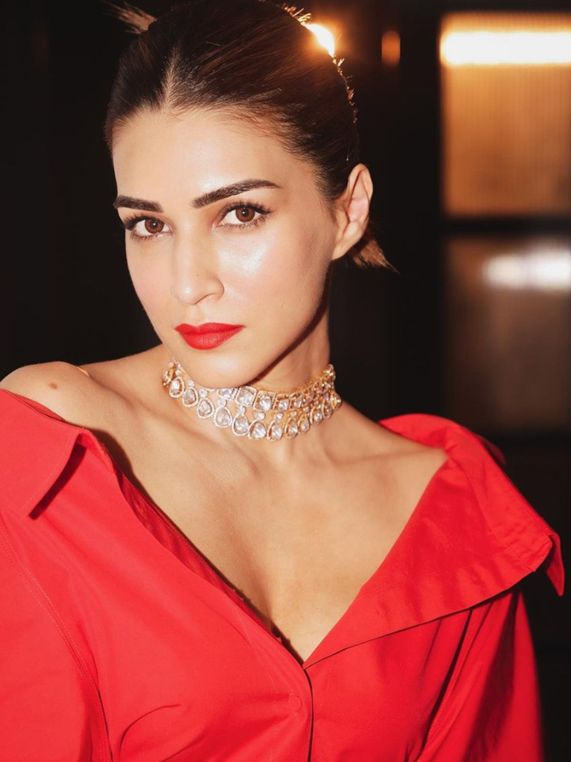 Evolution of Choker Necklace History to Modern Elegance Only Natural