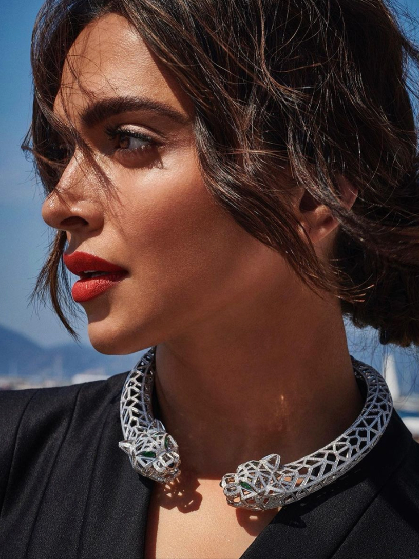 Evolution of Choker Necklace History to Modern Elegance Only Natural Diamonds