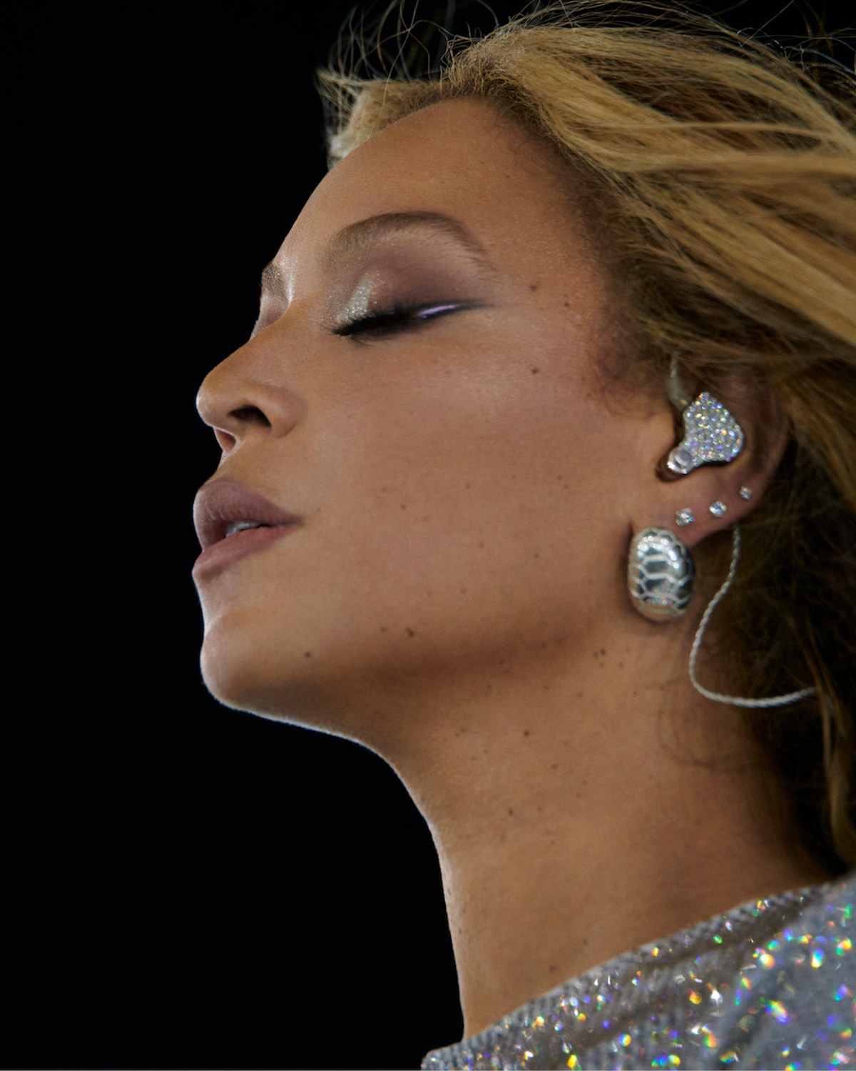 Beyoncé's Renaissance Tour Sparkles with Showstopping Diamonds - Only ...