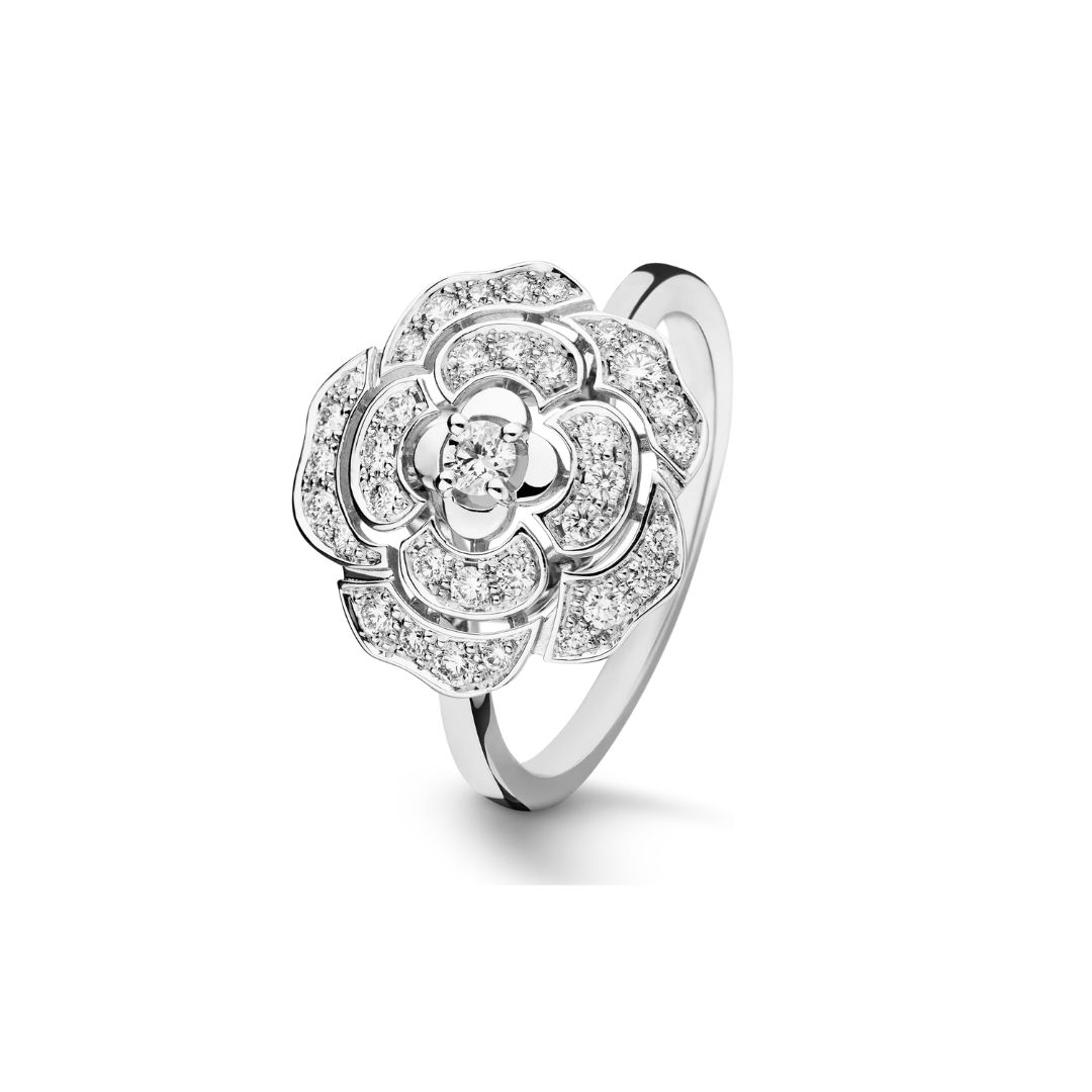 15 Wonderfully Whimsical Nature-Inspired and Floral Ring Ideas