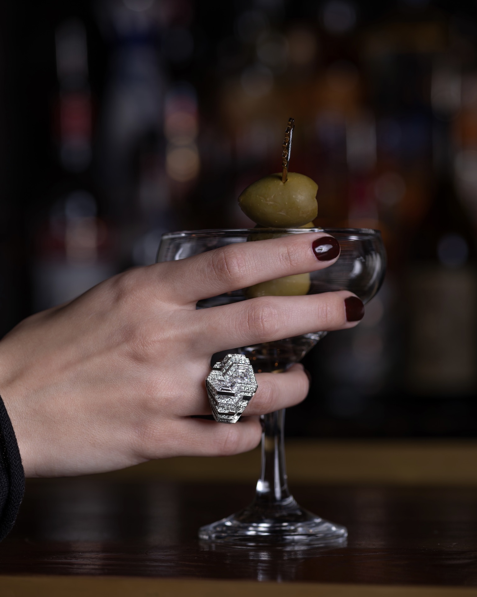 Portez un Toast avec les Bagues de Cocktail de Haute Joaillerie de <i>Cartier</i>