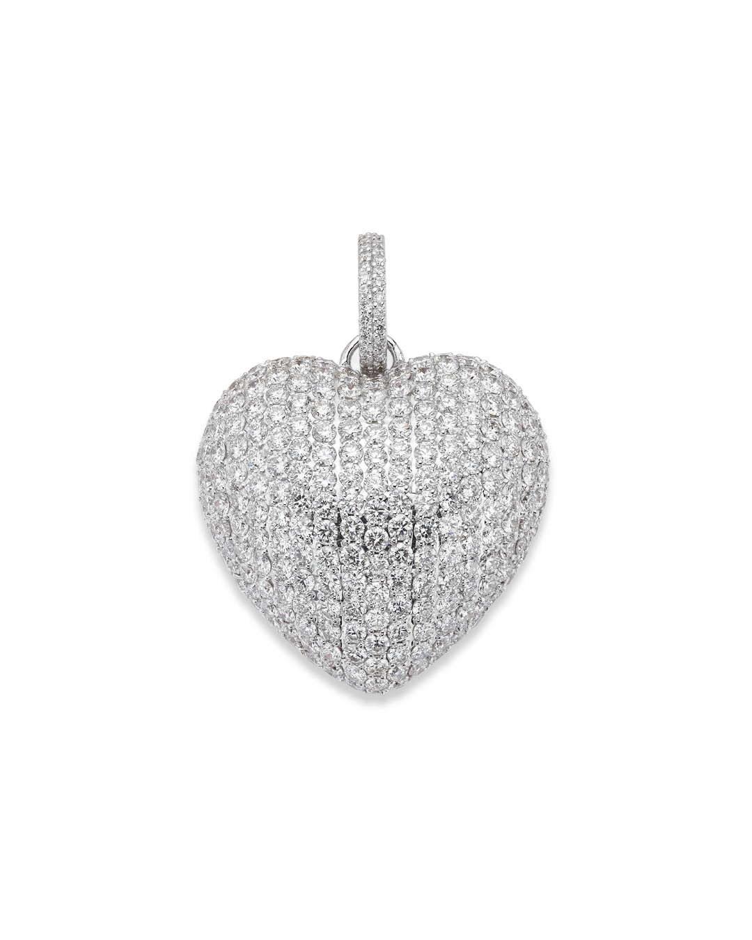 Forever Flirty: Natural Diamond Jewelry for Your Coquette-Core Era