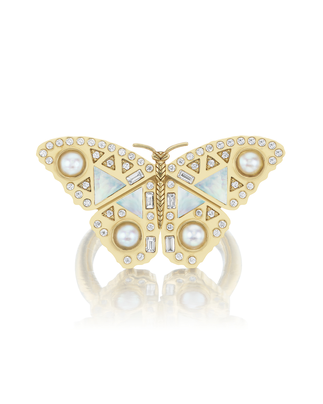 Forever Flirty: Natural Diamond Jewelry for Your Coquette-Core Era