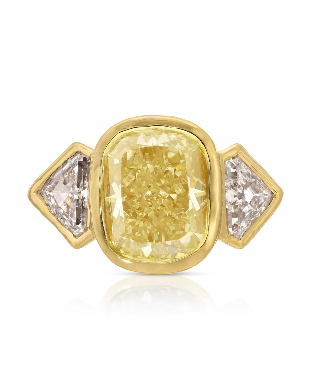 The Natural Diamond Engagement Rings on Everyone's Wish List