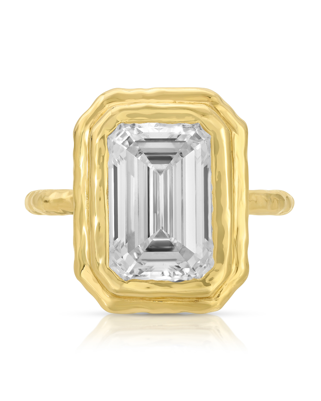 The Natural Diamond Engagement Rings on Everyone's Wish List