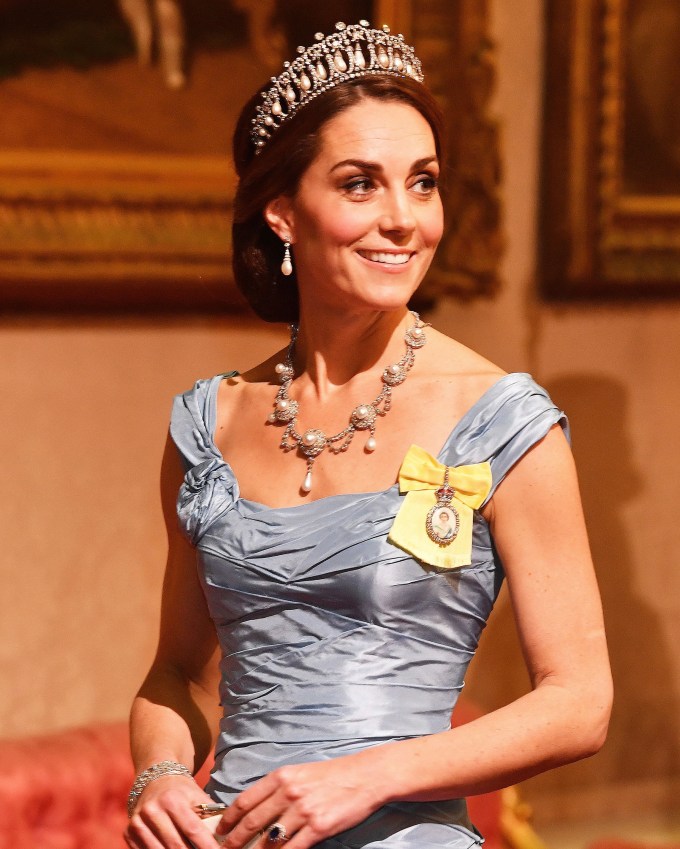 The Duchess of Cambridge, Kate Middleton wears Queen Alexandra's wedding necklace during a State Banquet at Buckingham Palace on October 23, 2018 in London, England. (Getty Images)