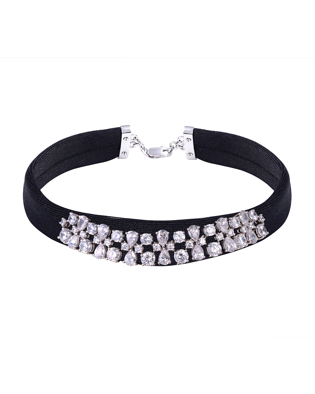 Love OTT Glam? XXL Chokers to Have On Your Lust L‎ist