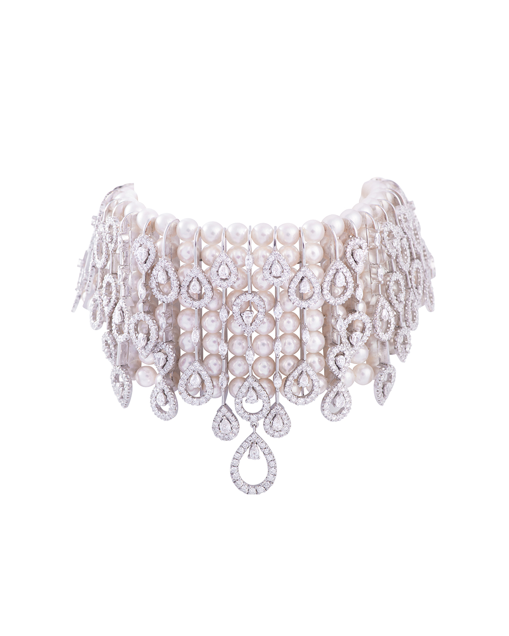Love OTT Glam? XXL Chokers to Have On Your Lust L‎ist