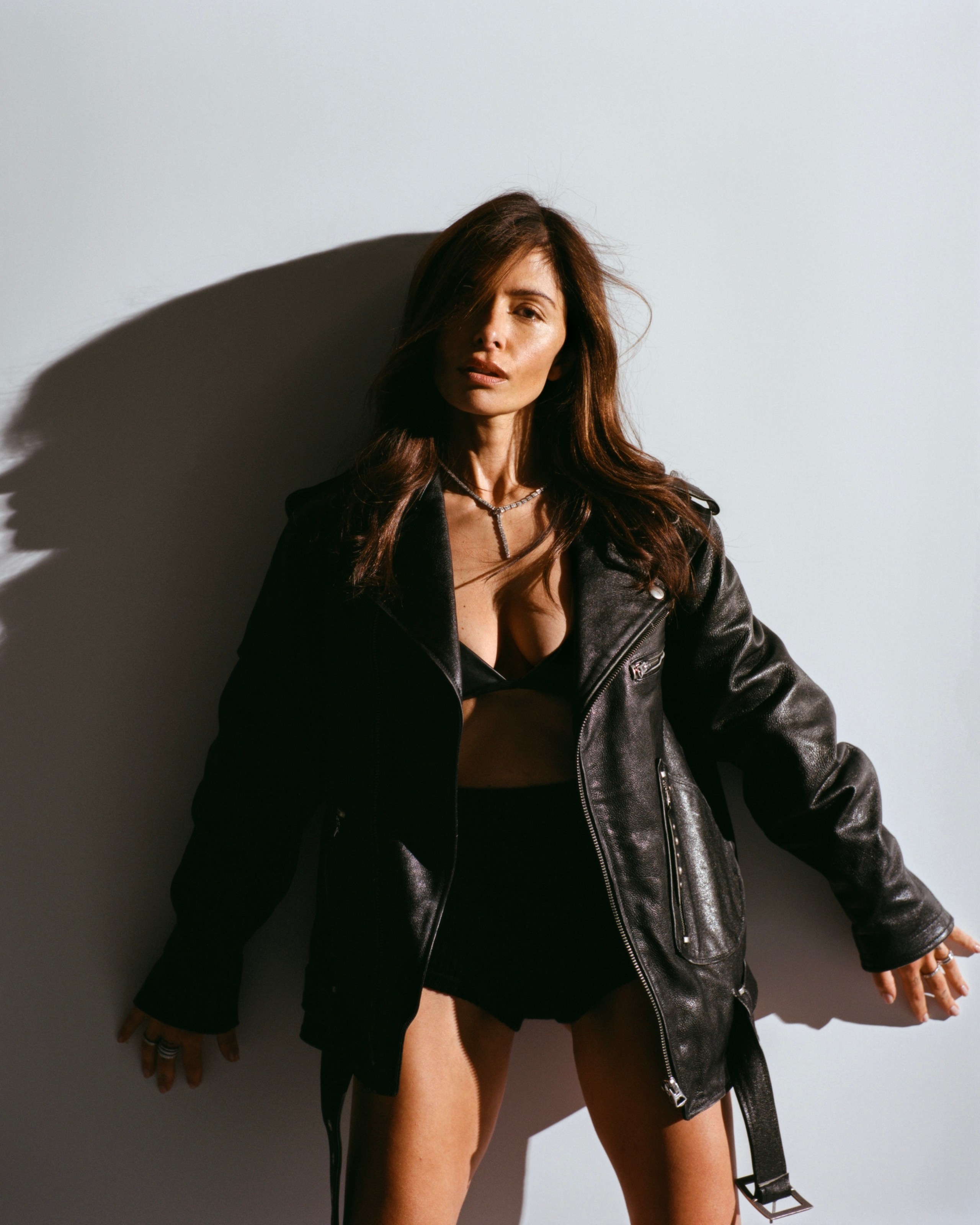 Sarah Shahi: A Moment of Clarity