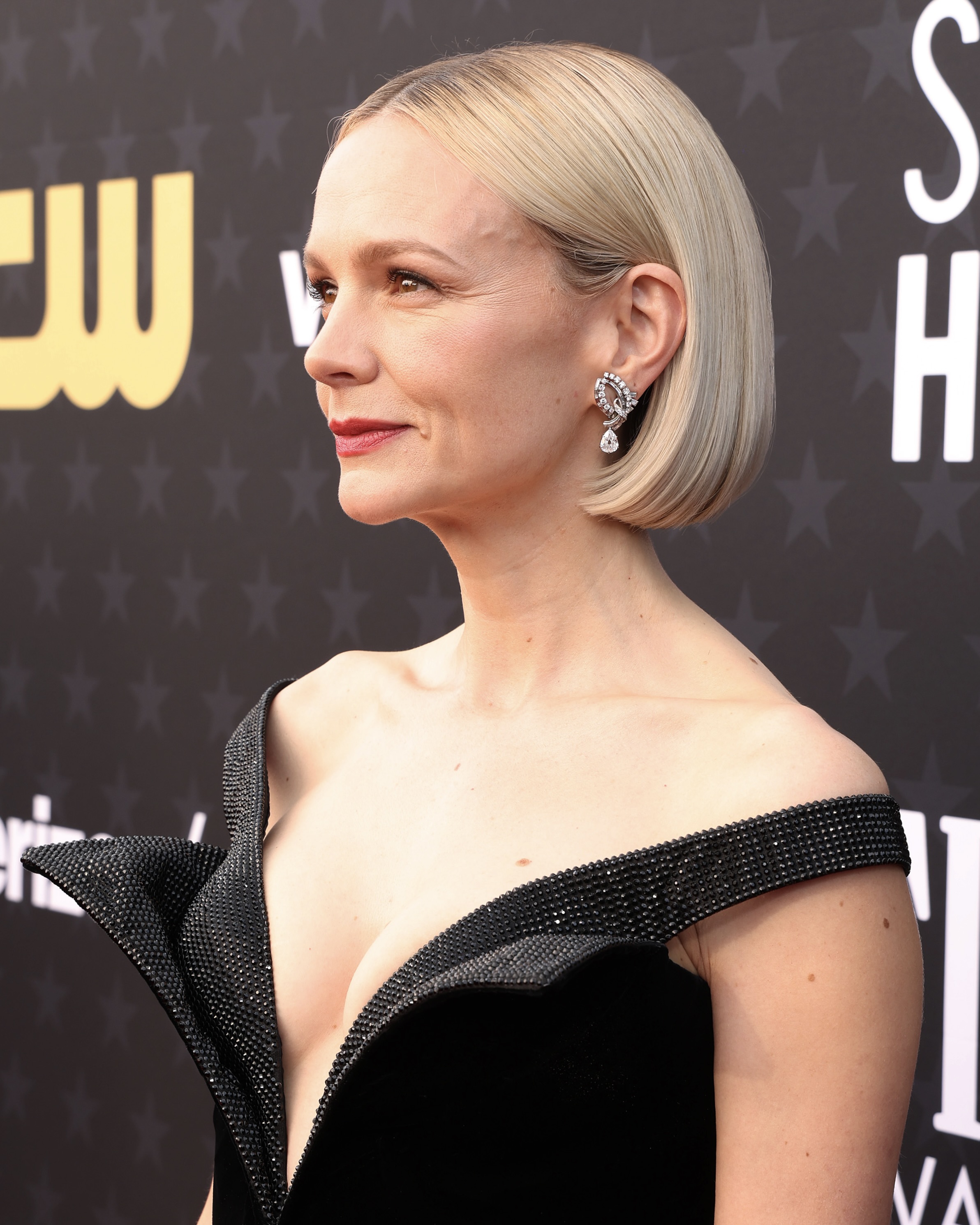 The Best Natural Diamond Jewelry Moments of the 2024 Critics Choice Awards 12 The Best Natural Diamond Jewelry Moments of the 2024 Critics Choice Awards