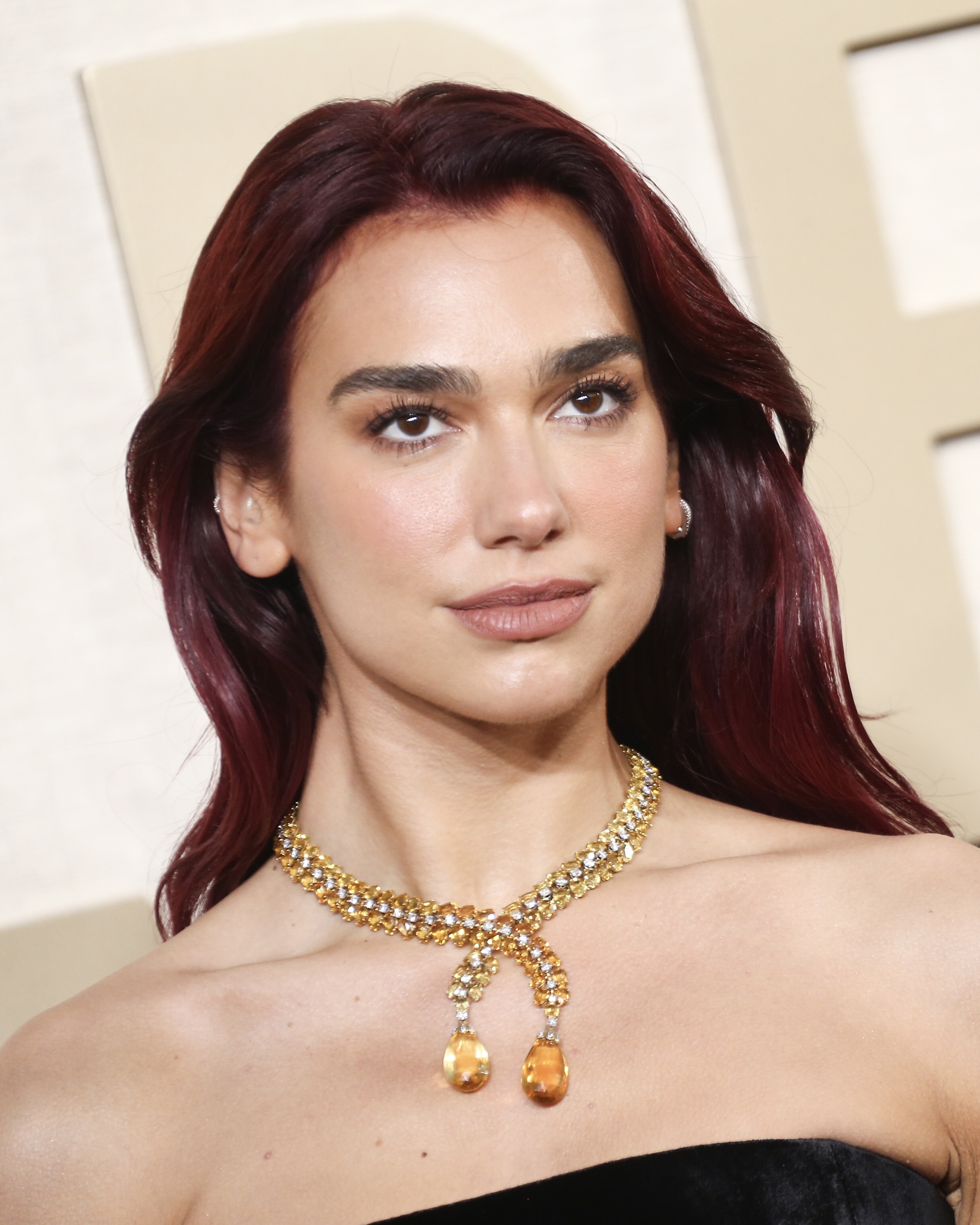 Dua Lipa at the 2024 Golden Globes in Natural Diamond Jewelry