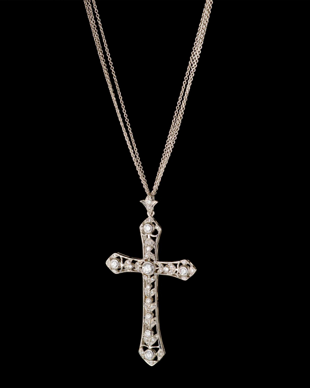 Mob Wife Aesthetic Natural Diamond Cross Necklace