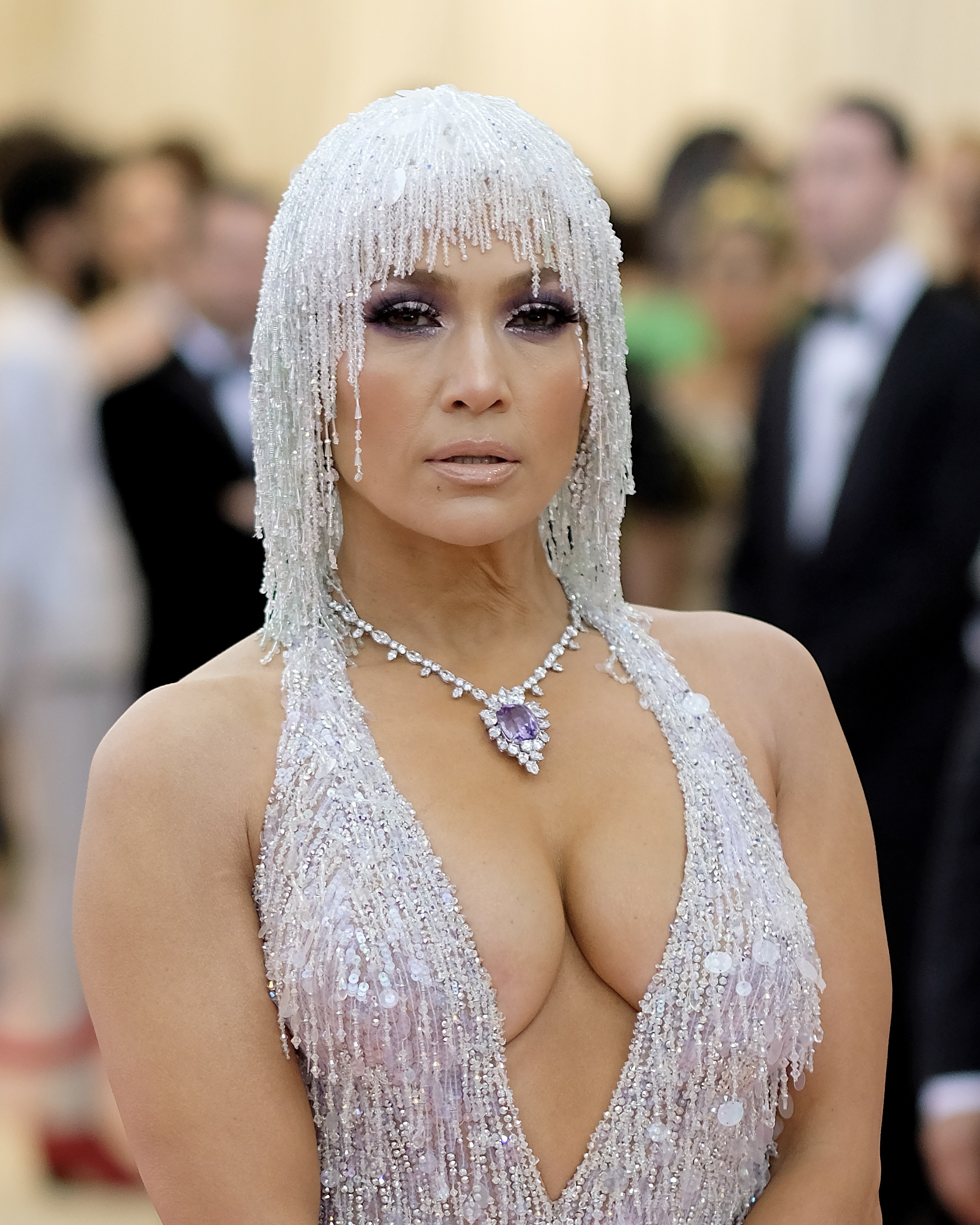 Jennifer Lopez shined in natural diamond jewelry at the 2019 Met Gala.