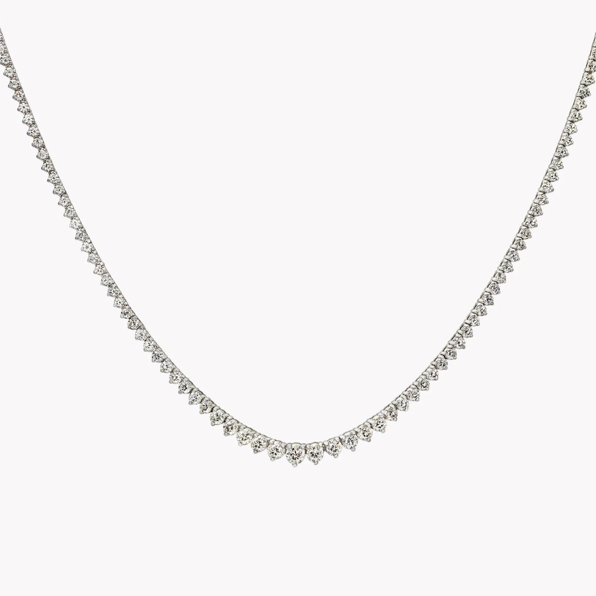 Natural Diamond Jewels All the Cool Brides Are Wearing