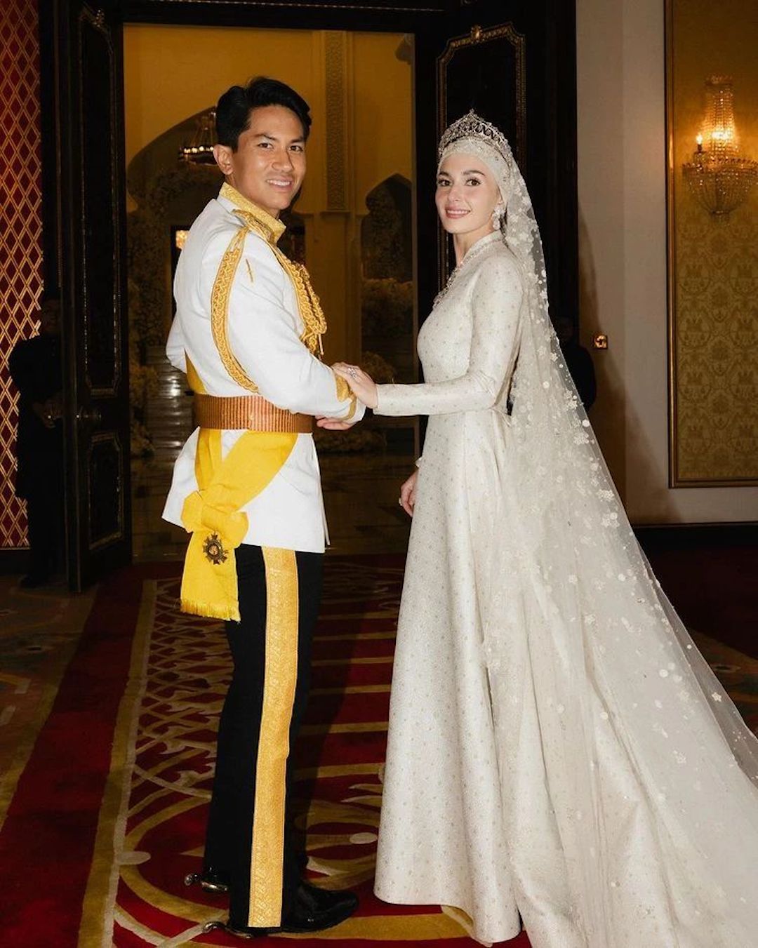 Princess Anisha's wedding look 