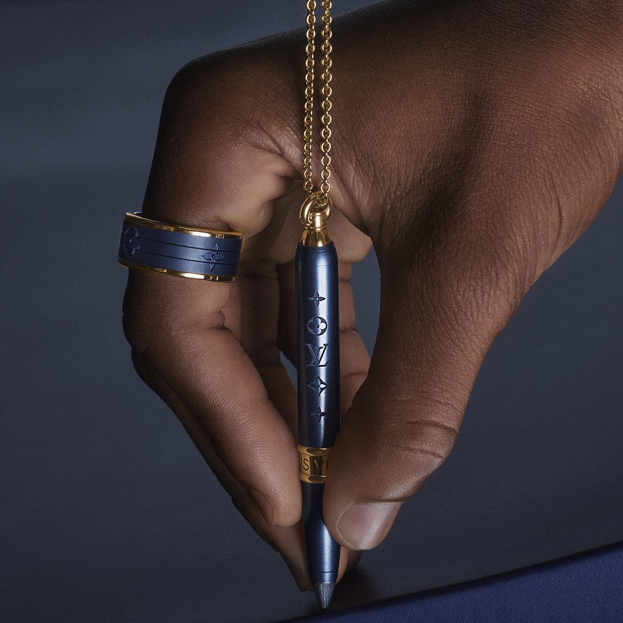 Les Gastons Vuitton, un Héritage Créatif pour une Élégance Innovante 6 Les Gastons Vuitton, un Héritage Créatif pour une Élégance Innovante