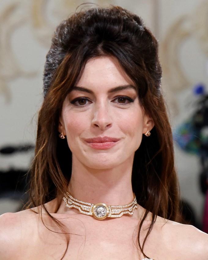 Anne Hathaway at the 2023 Costume Institute Benefit celebrating "Karl Lagerfeld: A Line of Beauty" at Metropolitan Museum of Art on May 01, 2023 in New York City. (Getty Images)