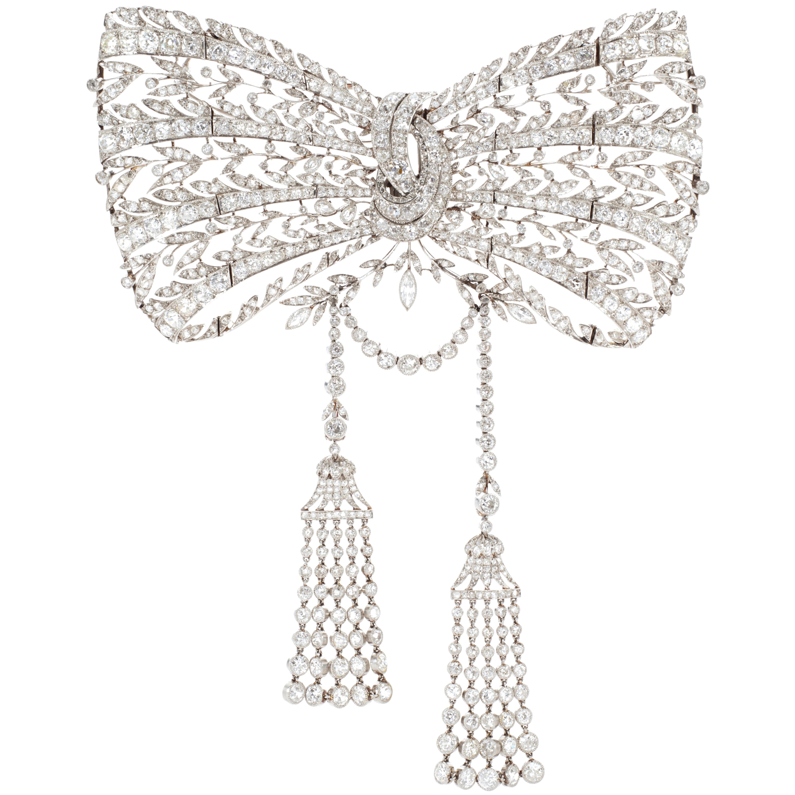 Peek Inside One of the Finest Private Jewelry Collections to Ever Come to Auction 2 Peek Inside One of the Finest Private Jewelry Collections to Ever Come to Auction