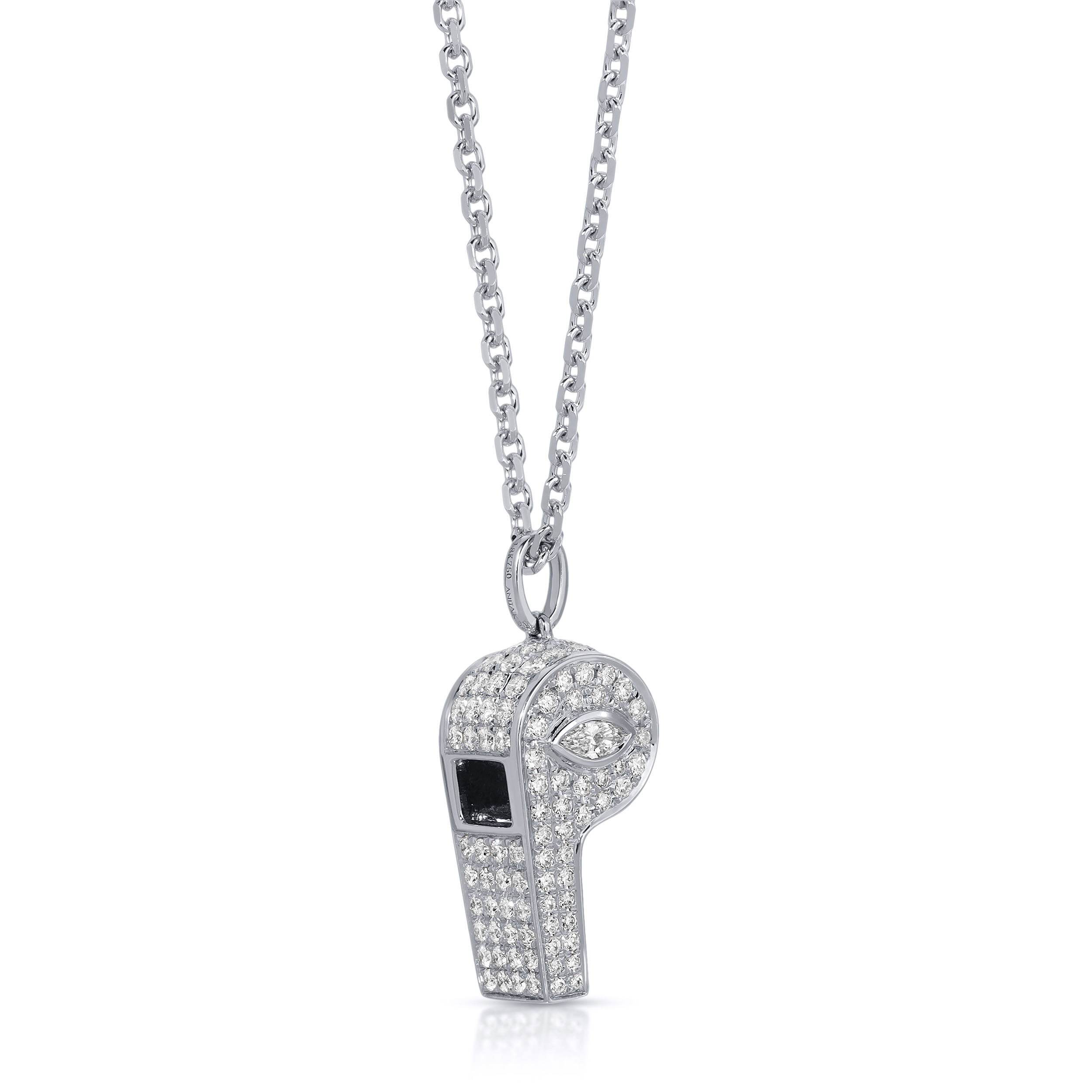 2024 Jewelry Trends: Loud Luxury and the Mob Wife Aesthetic