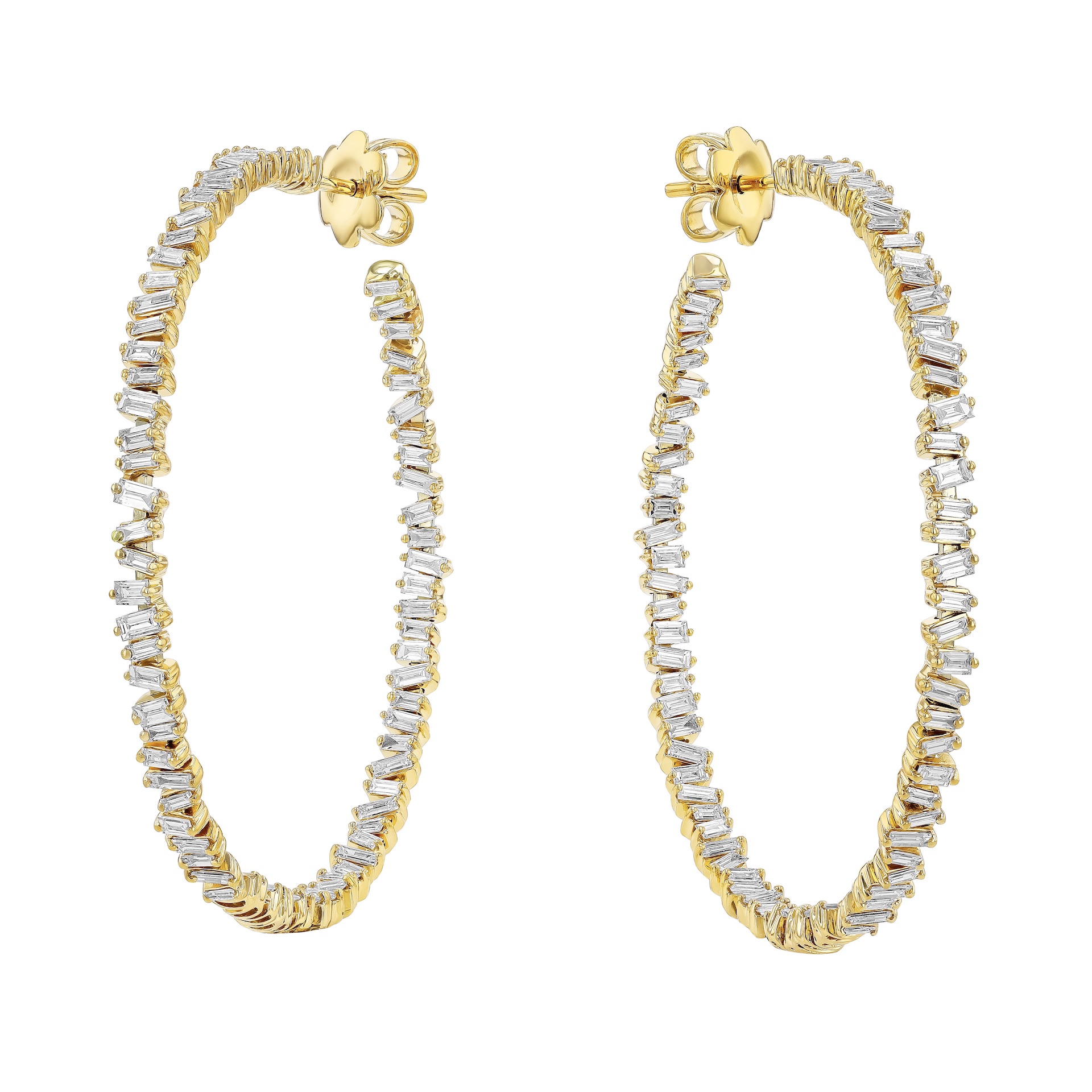 2024 Jewelry Trends: Loud Luxury and the Mob Wife Aesthetic
