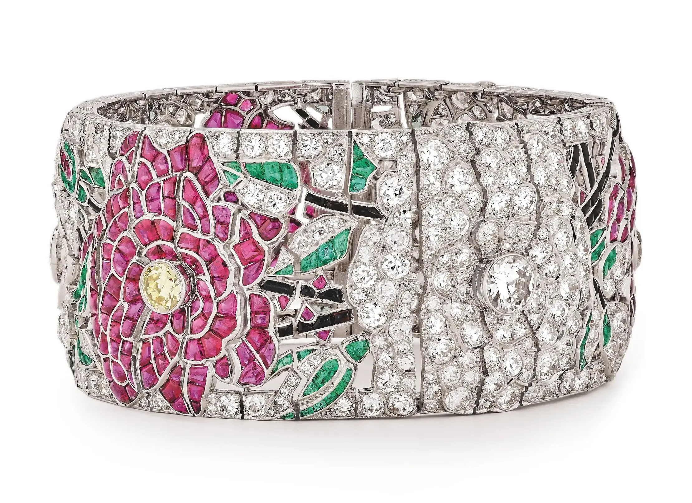 Retour vers le Futur… en Diamants Naturels Van Cleef & Arpels