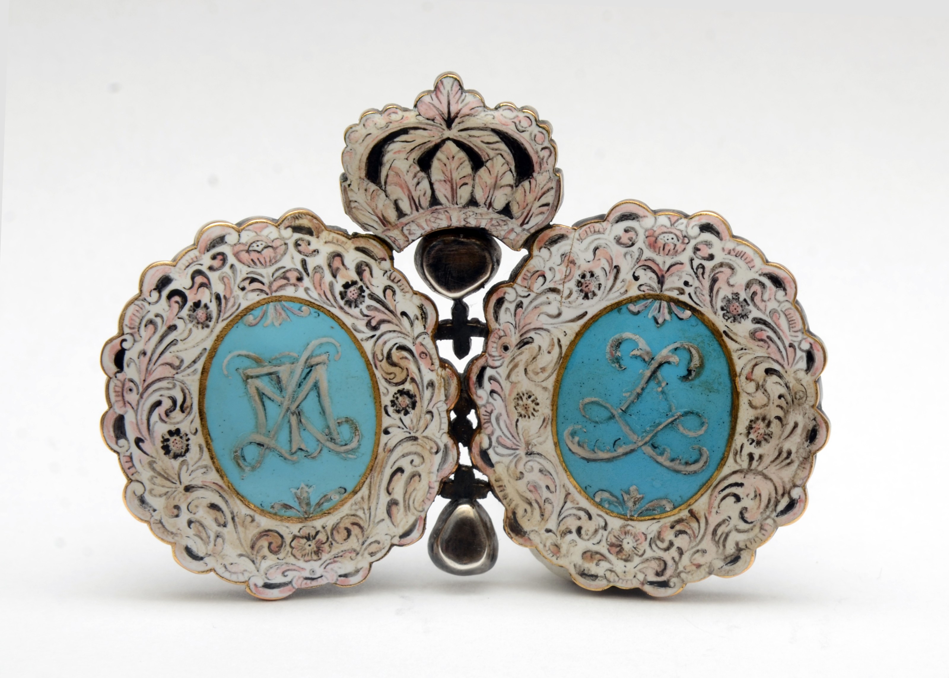 Boîtes à Portrait de Louis XIV, un Engouement Historique pour le Diamant Naturel 4 Boîtes à Portrait de Louis XIV, un Engouement Historique pour le Diamant Naturel