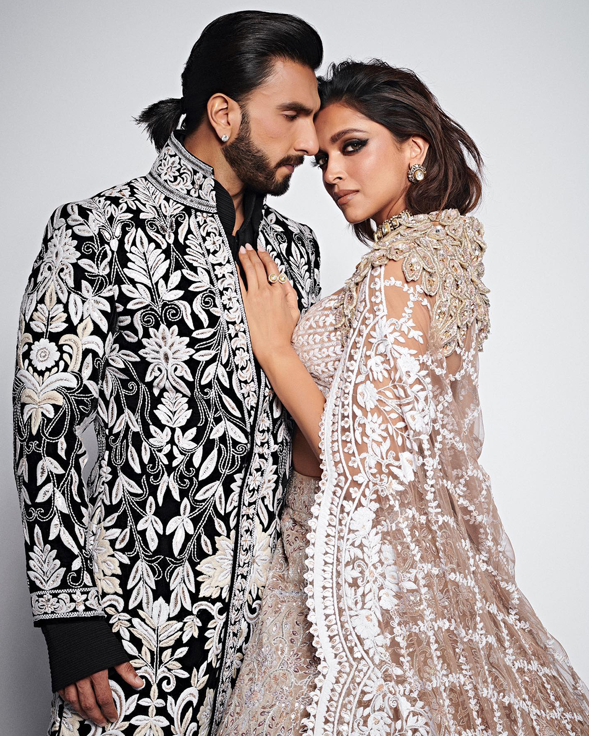 A Look at Deepika Padukone’s Natural Diamond Style Book 6 Deepika Padukone and Ranveer Singh, adorned in natural diamonds