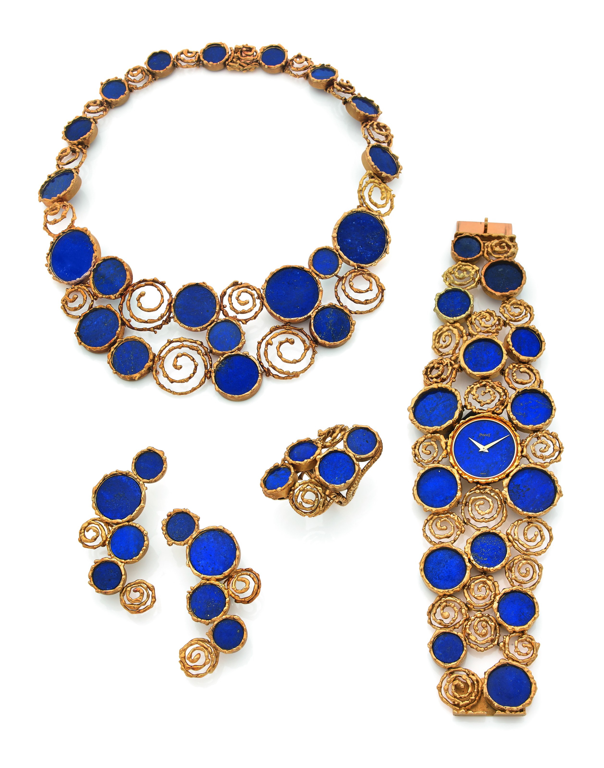 Artcurial brille à Monte-Carlo 3 LTF PIAGET Parure en or jaune 18k et lapis lazuli ©Artcurial