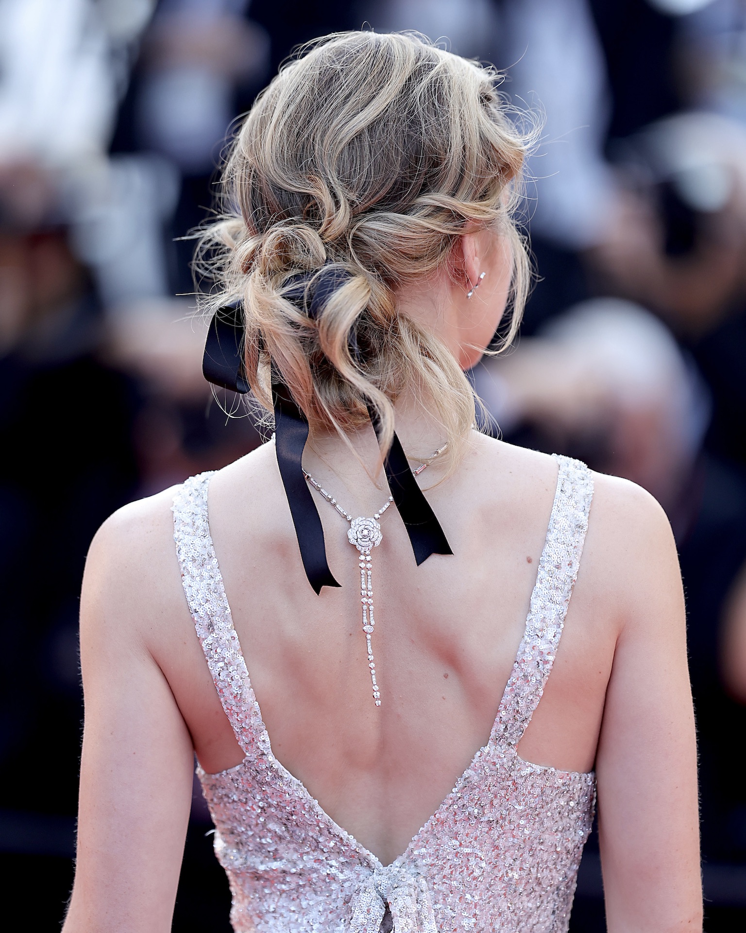 Diamonds in Reverse: The Backwards Necklace Is All The Rage
