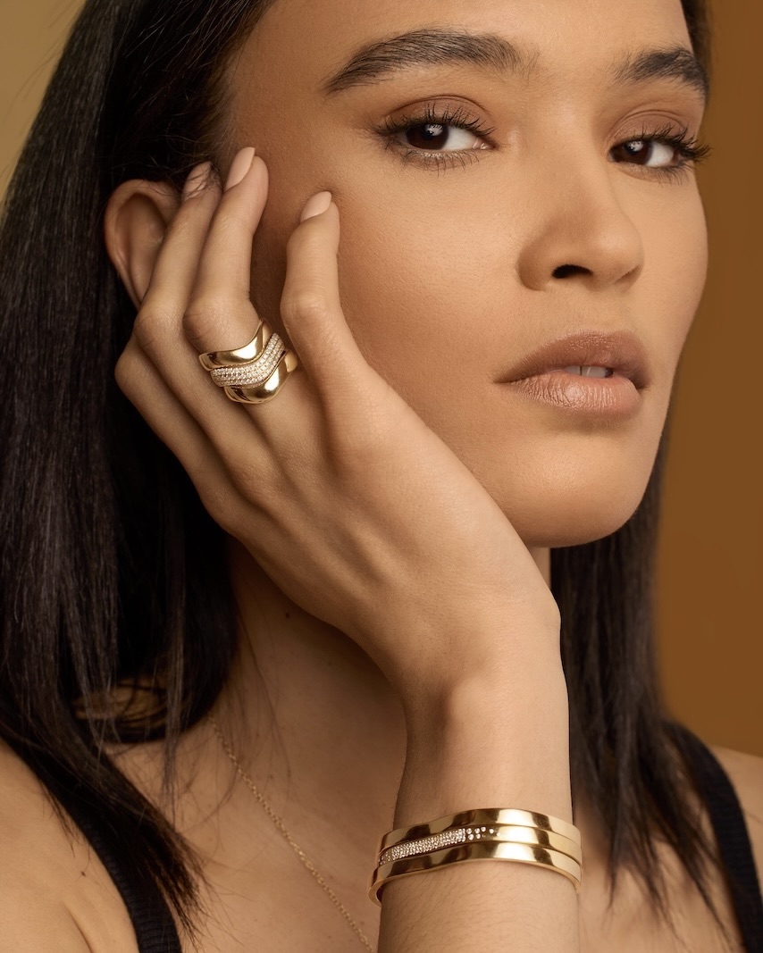 sustainable jewelry: designer Almasika