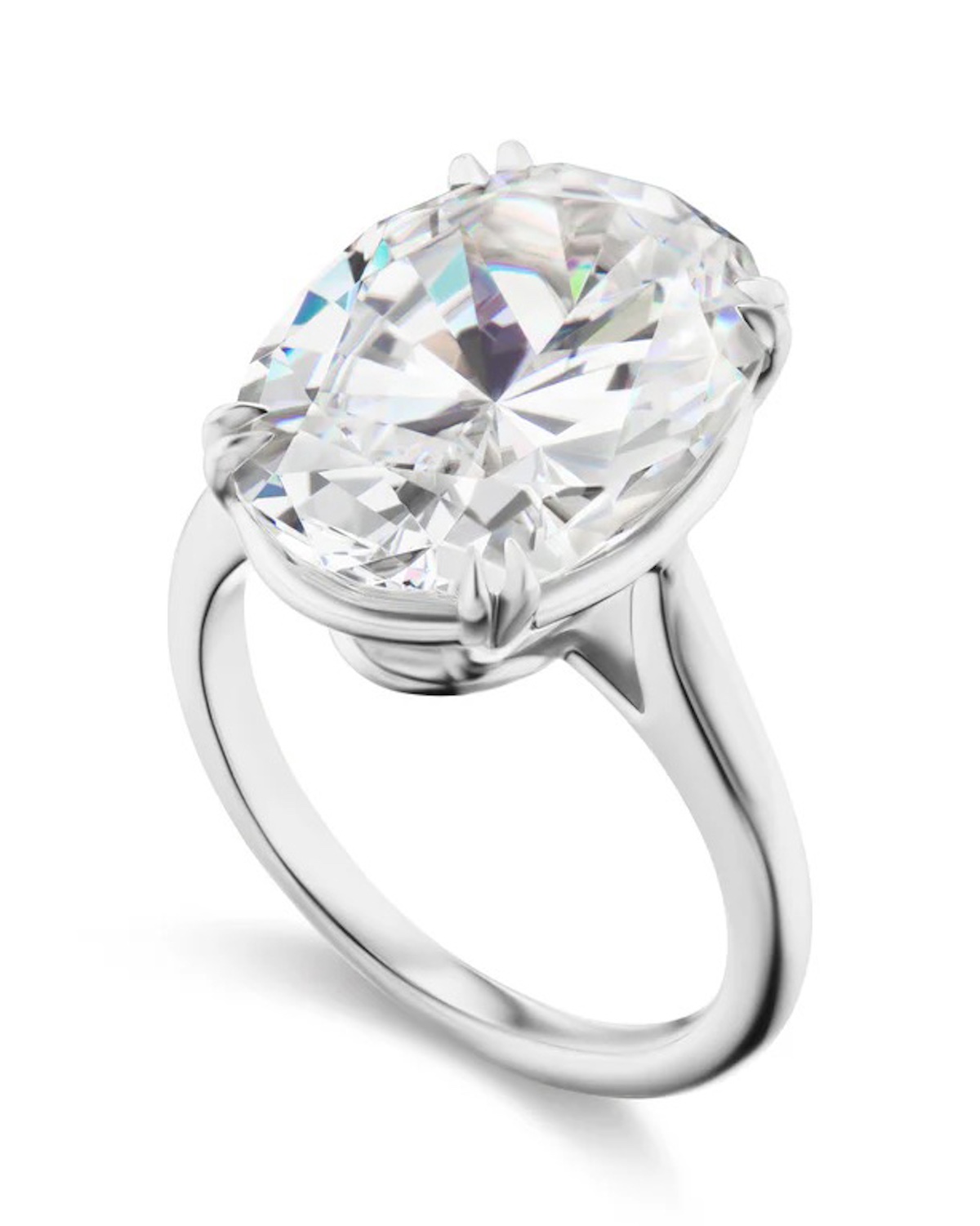 Comme Lady Gaga, Optez pour une Bague de Fiançailles en Diamant Naturel de forme Ovale
