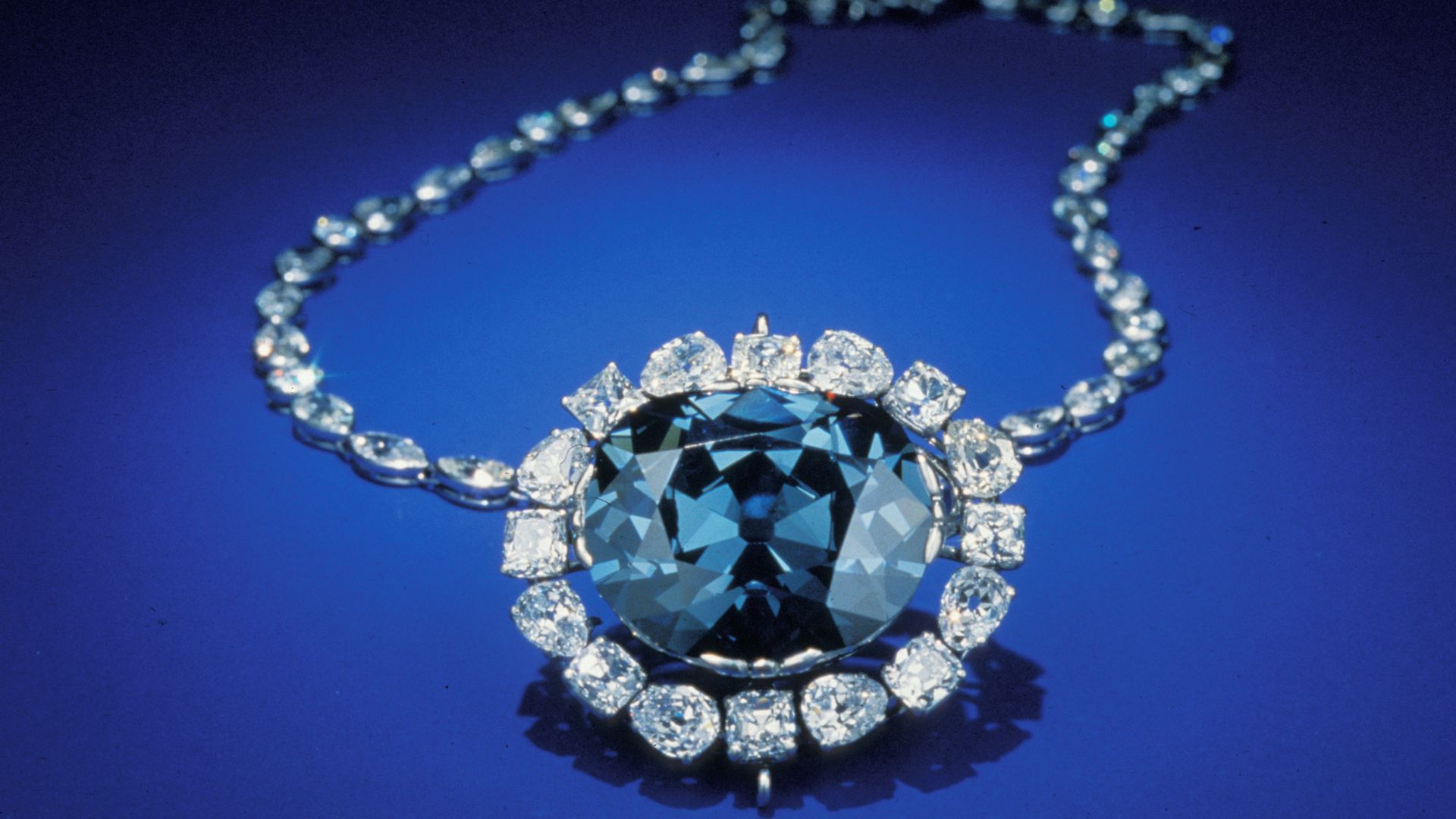 Blue Diamond Color: The Hope Diamond